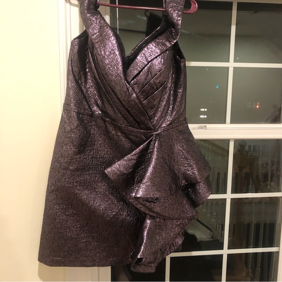 Mac Duggal Off Shoulder Metallic Amethyst Side Ruffle Cocktail Dress Size 14 - Picture 16 of 16